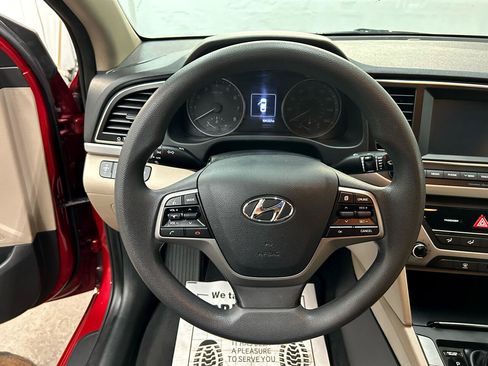 Used 2018 Hyundai Elantra SEL image 30