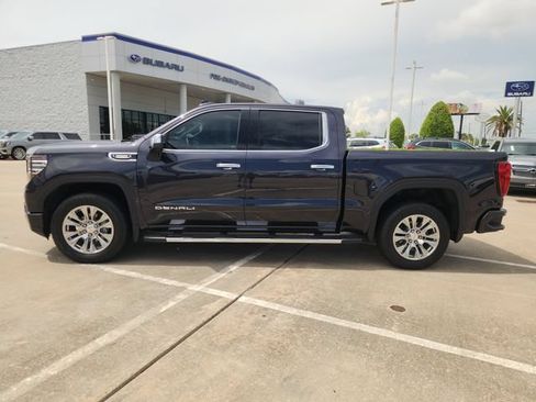 Used 2024 GMC Sierra 1500 Denali w/ Technology Package AWD/4WD image 4