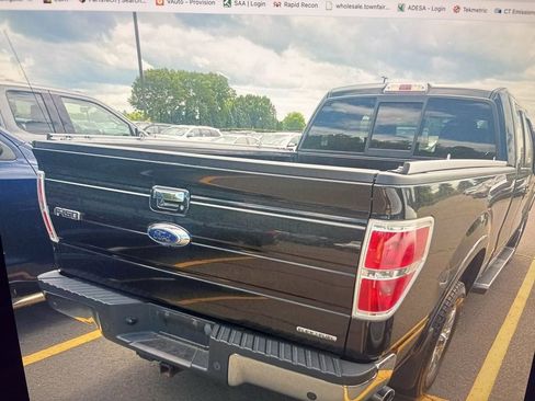 Used 2013 Ford F150 Lariat w/ Lariat Chrome Pkg AWD/4WD image 3