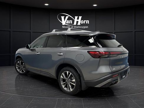 Used 2024 INFINITI QX60 Luxe image 3