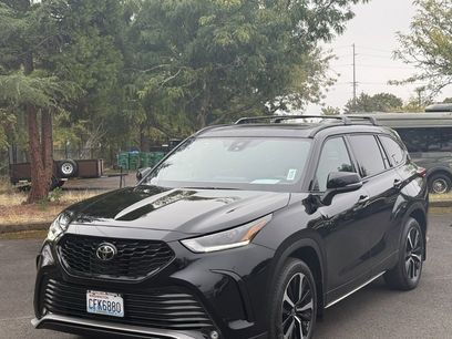 Used 2022 Toyota Highlander XSE