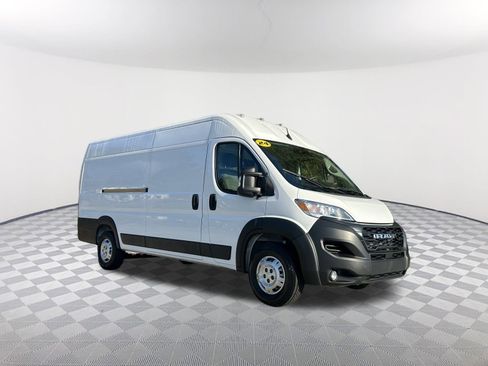 Used 2024 RAM ProMaster 3500 w/ Convenience Group image 4