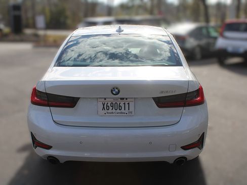 Used 2021 BMW 330i Sedan w/ Premium Package image 8