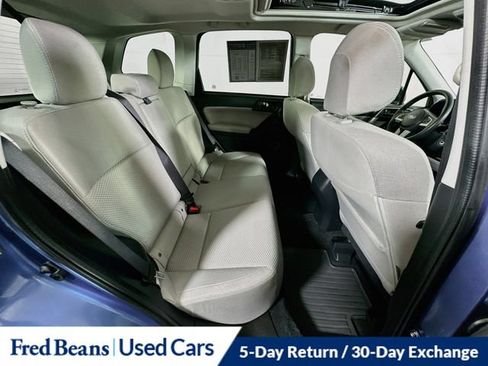 Used 2018 Subaru Forester 2.5i Premium AWD/4WD image 32