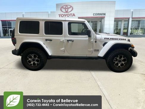 Used 2019 Jeep Wrangler Unlimited Rubicon w/ Uconnect 4C Nav & Sound Group image 9