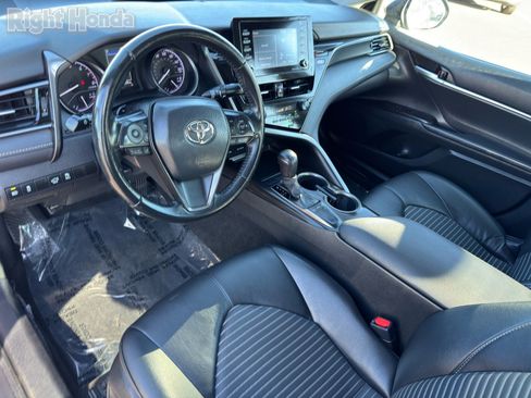 Used 2023 Toyota Camry SE image 15