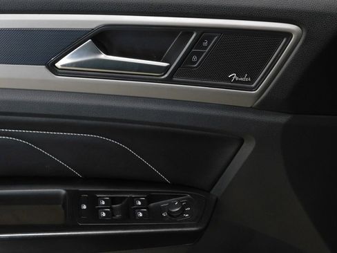 Used 2020 Volkswagen Atlas Cross Sport SEL Premium R-Line image 28