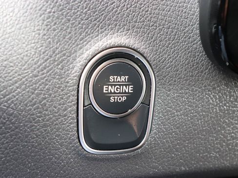 Used 2025 Mercedes-Benz Sprinter 2500 image 44