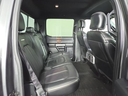 Used 2016 Ford F150 Platinum w/ Equipment Group 701A Luxury AWD/4WD image 33
