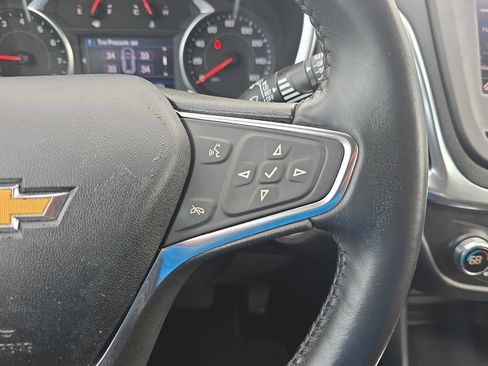 Used 2021 Chevrolet Equinox LT w/ Driver Convenience Package FWD image 15