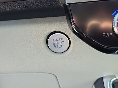 New 2026 Kia Carnival SX Prestige FWD image 28