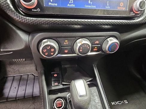 Used 2023 Nissan Kicks SV FWD image 18