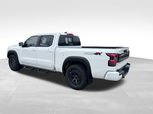New 2026 Nissan Frontier PRO-4X w/ Pro-4x Convenience Package image 4