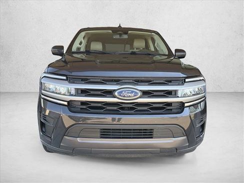 Used 2024 Ford Expedition Max XLT RWD image 8