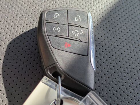 Used 2023 GMC Sierra 1500 Denali w/ Technology Package image 34