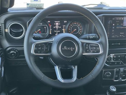 Used 2024 Jeep Wrangler Sahara w/ Technology Group image 8