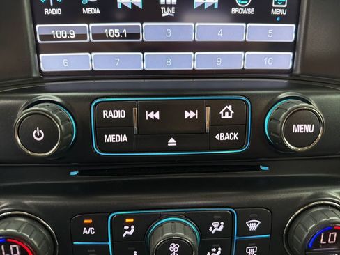 Used 2019 Chevrolet Silverado 2500 High Country w/ Duramax Plus Package image 41