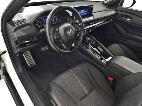 Used 2023 Honda Accord Sport image 16