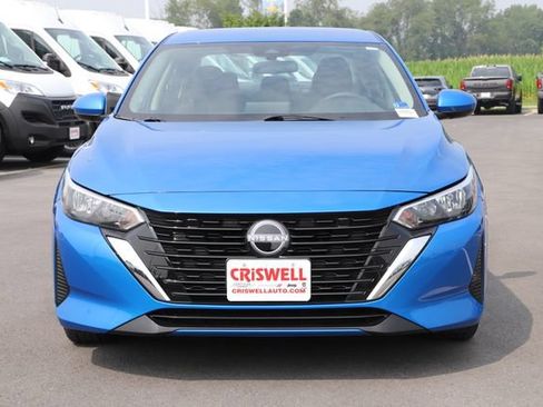 Used 2025 Nissan Sentra SV FWD image 7