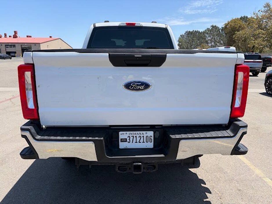 Used 2024 Ford F250 XL w/ FX4 Off-Road Package AWD/4WD image 8