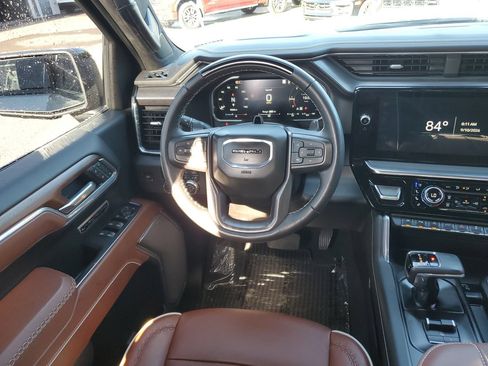 Used 2026 GMC Sierra 1500 Denali Ultimate AWD/4WD image 13