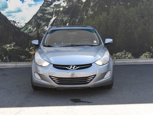 Used 2011 Hyundai Elantra Limited w/ Premium Pkg 5 FWD image 5