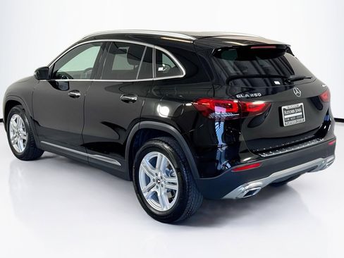 Certified 2022 Mercedes-Benz GLA 250 4MATIC image 7