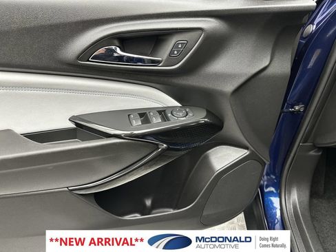 Used 2024 Chevrolet Trax LT w/ Driver Confidence Package FWD image 13