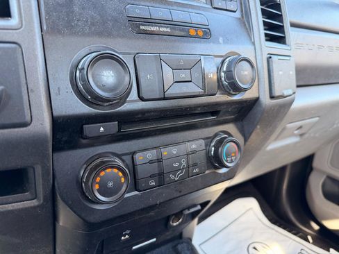 Used 2018 Ford F350 XL w/ Power Equipment Group image 21