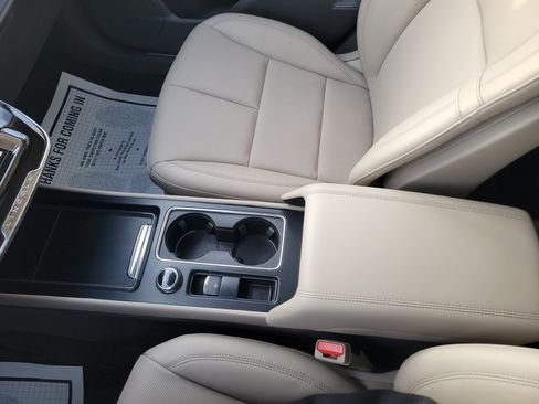 Certified 2024 Lincoln Corsair AWD w/ Equipment Group 101A image 13