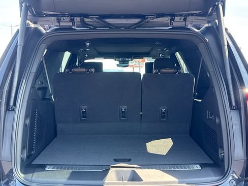 New 2026 GMC Yukon XL Denali Ultimate AWD/4WD image 13