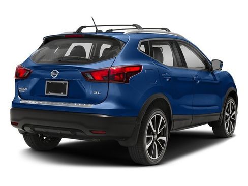 Used 2018 Nissan Rogue Sport SL w/ SL Premium Package AWD/4WD image 2