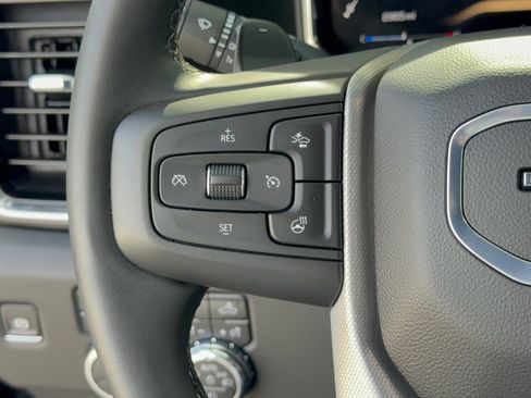 Used 2026 GMC Sierra 1500 Denali AWD/4WD image 18