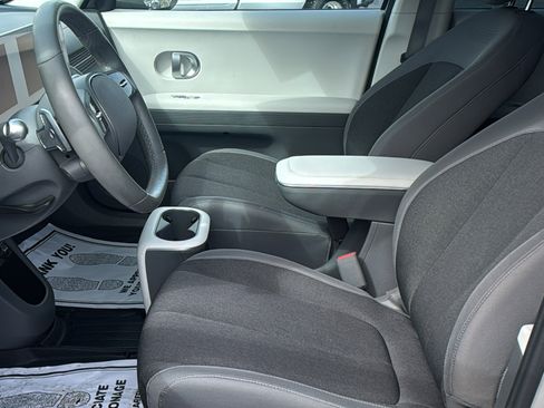 Used 2024 Hyundai Ioniq 5 SEL image 21