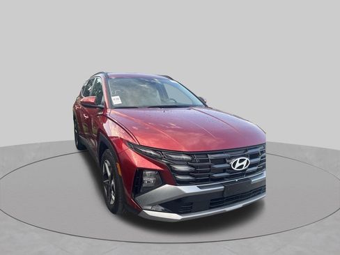 Used 2025 Hyundai Tucson SEL FWD image 3