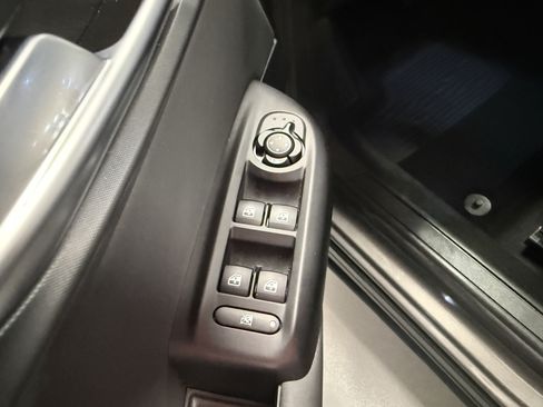 Used 2024 Alfa Romeo Tonale Ti w/ Premium Interior Package AWD/4WD image 25