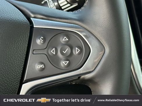 Used 2023 Chevrolet Traverse LT FWD image 15