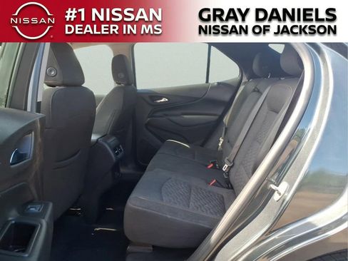 Used 2019 Chevrolet Equinox LT FWD image 25