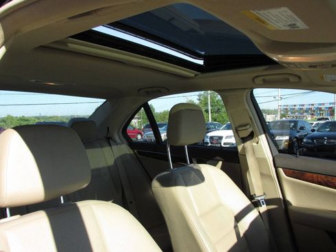 Used 2014 Mercedes-Benz C 300 4MATIC Sedan image 30