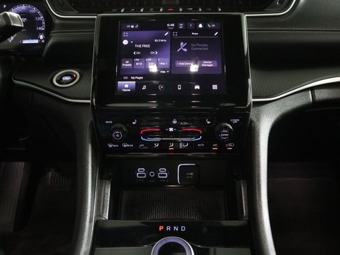 Used 2024 Jeep Grand Cherokee L Laredo image 27