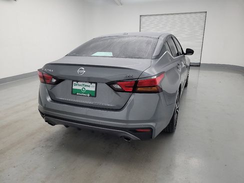 Used 2021 Nissan Altima 2.5 SR FWD image 7