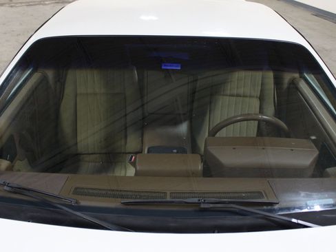 Used 1988 Pontiac Fiero GT image 22