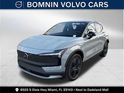 New 2026 Volvo EX30 Cross Country Ultra image 1