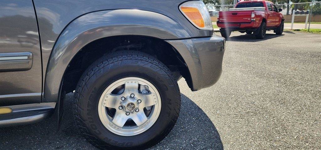 Used 2006 Toyota Sequoia SR5 RWD image 7