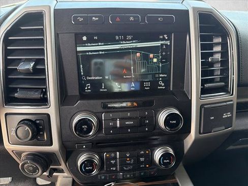 Used 2017 Ford F150 Lariat w/ Equipment Group 502A Luxury AWD/4WD image 14