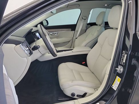 Certified 2023 Volvo S90 B6 Plus AWD/4WD image 19