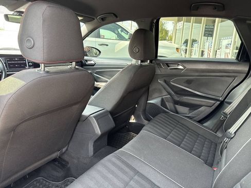 Used 2021 Volkswagen Jetta GLI FWD image 23