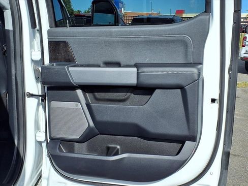 Used 2023 Ford F250 Lariat w/ Chrome Package image 15