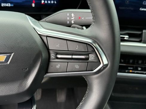 Used 2025 Chevrolet Equinox LT AWD/4WD image 12