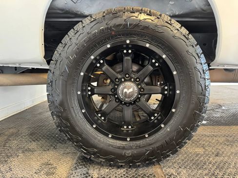 Used 2011 Ford F250 XL w/ Skid Plate Pkg AWD/4WD image 27